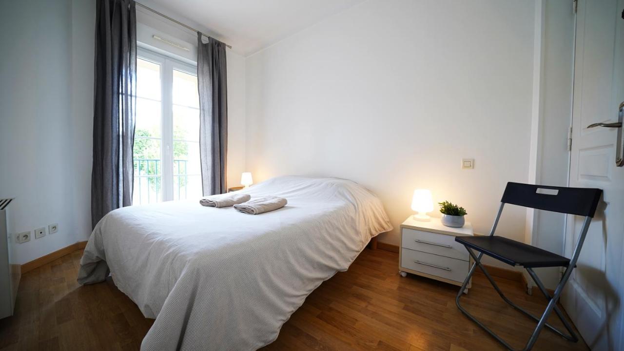 Caen: F2 Cosy Au Coeur Du Centre Ville Екстер'єр фото